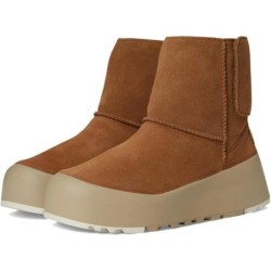 UGG Classic Streetscape Style Contemporain Classique Intemporel